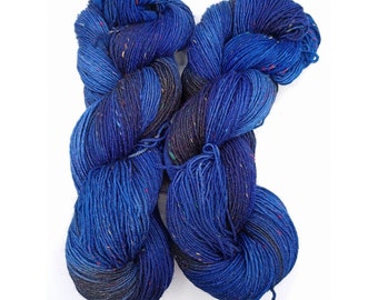 Sockenwolle mit Tweed, handgefärbt, 4 fädig, Unwetter 2, Creativ-Ecke, weiß, blau, grau, dunkelblau, dunkelgrau