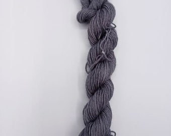 Mini skein of sock yarn, fine, hand-dyed, 4-ply, silver-gray mottled, semi-solid, creative corner, plain,