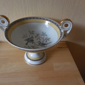 Footed bowl Kaiser Porcelain K. Nossek Tiergarten rare find 60s
