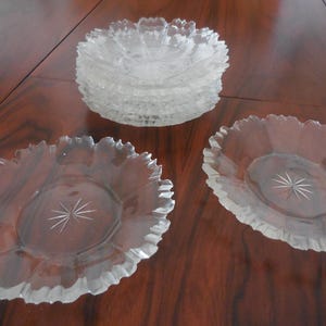 9 glass plates Biedermeier handcut mouth-blown ca. 1840 rare find 15 cm diameter