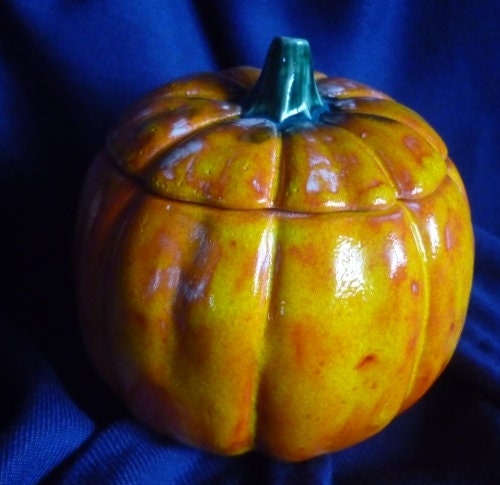 Tauvirboff Ceramic Soup Bowls With Lid, 30 OZ Tomato Soup Serving Bowls With Dual