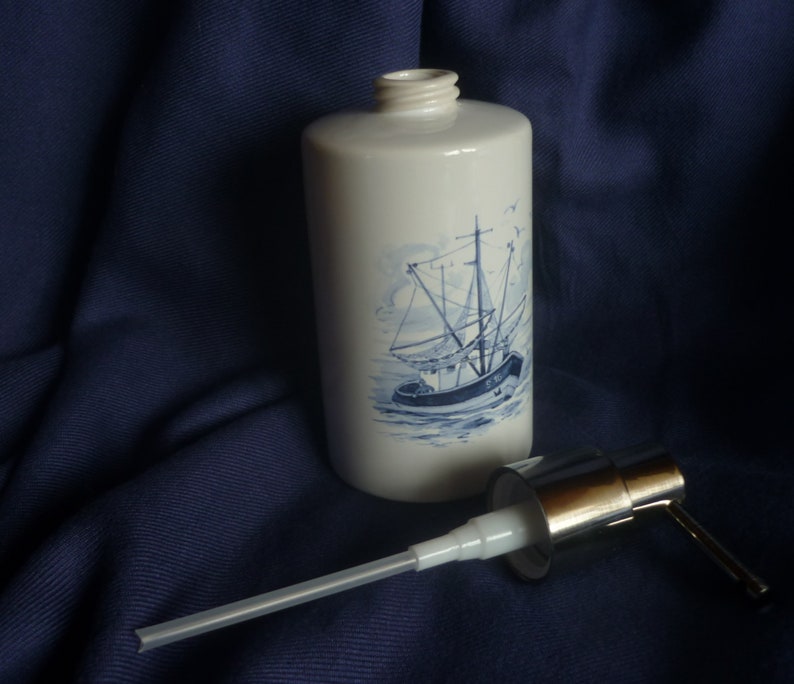 Soap dispenser ship ahoy image 3