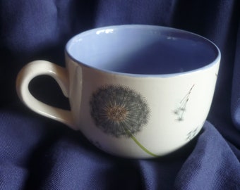 Mega large cup with dandelion