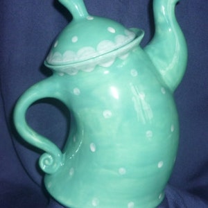 Cute tea pot or coffee pot, jug, breakfast, single piece image 2
