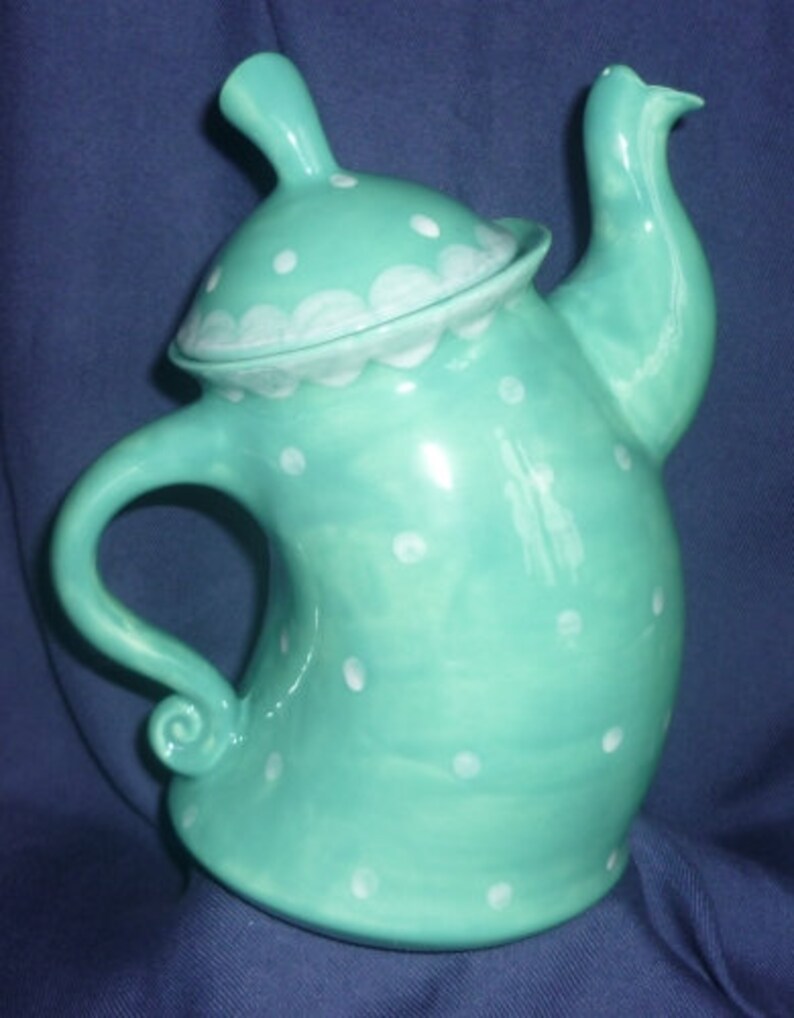 Cute tea pot or coffee pot, jug, breakfast, single piece image 2