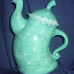 Cute tea pot or coffee pot, jug, breakfast, single piece image 1