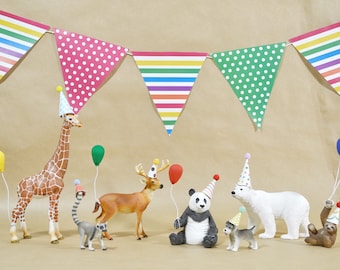 Mini Party Hats, Balloons, Gift Stacks for Animal Figures, Cake Topper Accessories