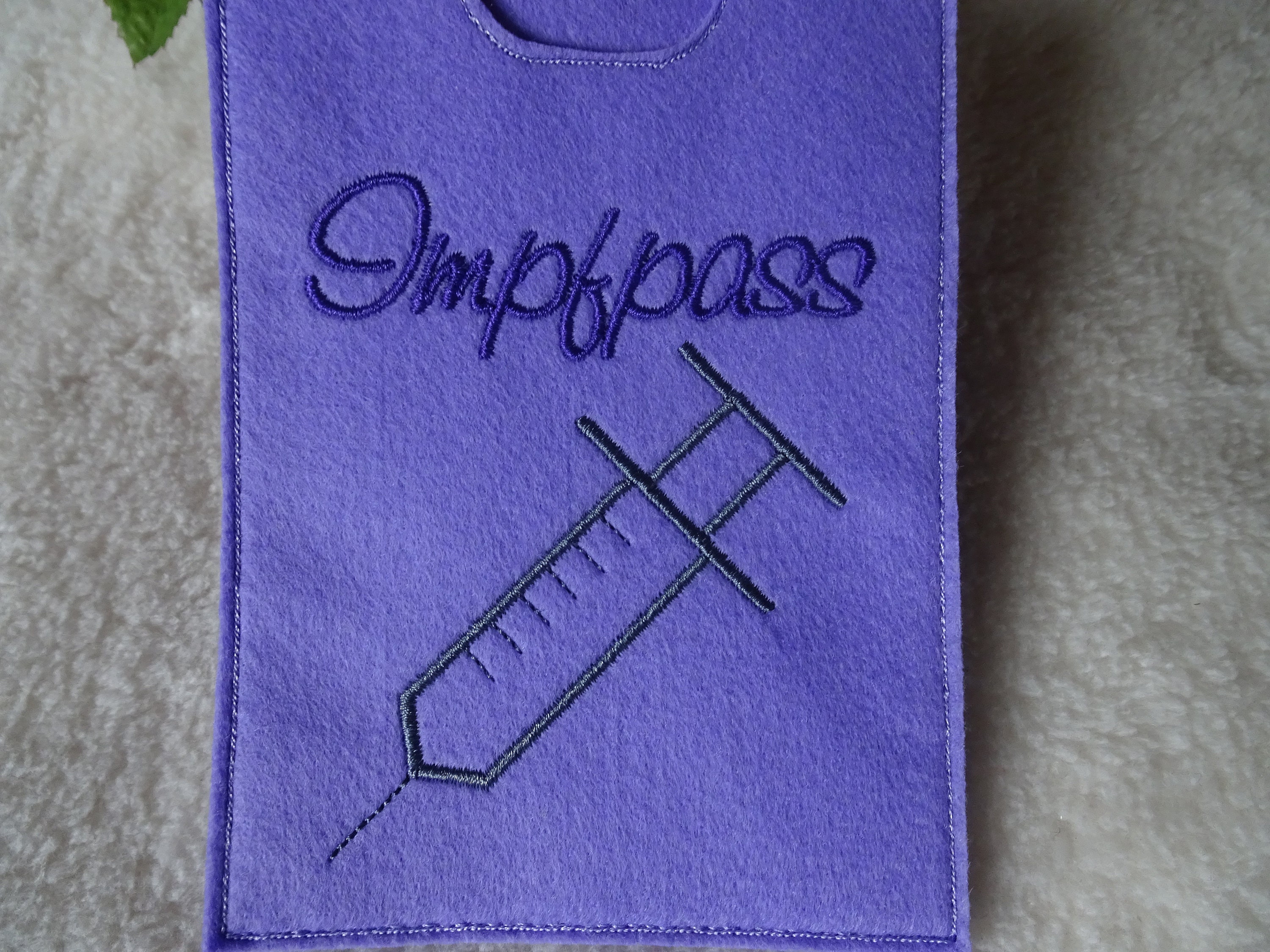 Embroidered Vaccination Passport Sleeve Piekshülle - Etsy