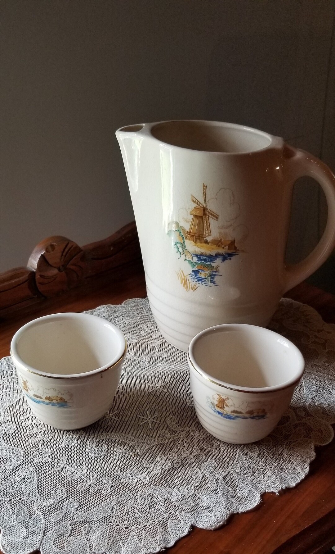 Vintage Refrigerator Pitcher With 2 Cups by Tip Top - Etsy