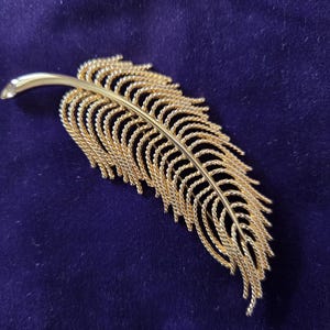 Monet &quot;Feather&quot; Brooch