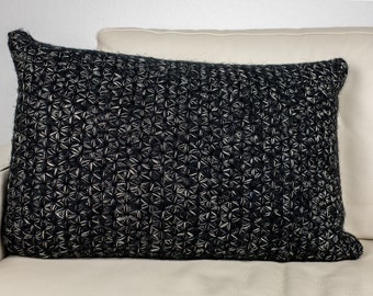 Kissen,Kissenbezug,Kissenhülle,40x65cm,Inlett,rechteckig,Baumwolle,Kunstfaser,Mohair,Jasmin-Muster,handgefertigt,schwarz,gold,Wohndekor