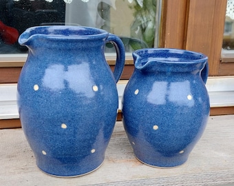 Blauer Krug getöpfert, 0,8 oder 1,1 Liter