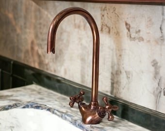 Kitchen Sink Faucet Antique Copper Finish Kitchen Sink Faucet Single Hole two handle Hot Cold Mixer Basin Farmhouse Bathroom Sink Tap