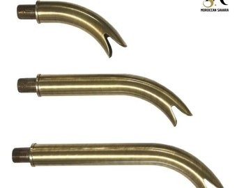 Grifo de pared de latón: Grifo de jardín antiguo