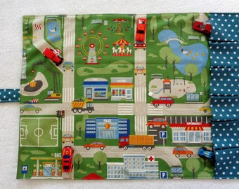 Play road to go XXL, car road and farm for on the go, reversible blanket with 6 garages