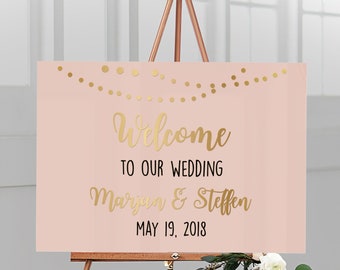 Welcome sign for the wedding personalized with name & date made of acrylic glass with apricot background "garland", English lettering