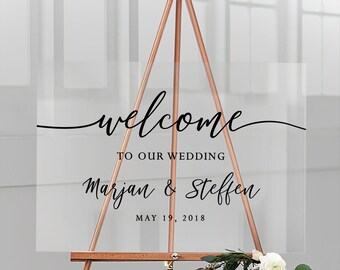 Welcome sign for the wedding personalized with name and date made of acrylic glass "Classic", English lettering