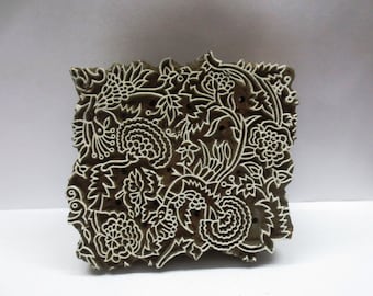 Vintage Indian wooden hand carved textile printing fabric block / stamp design pattern