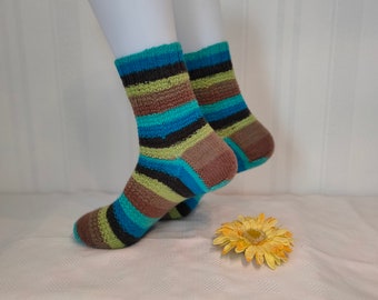 42/43 handgestrickte kuschelige warme FarbenFrohe Socken