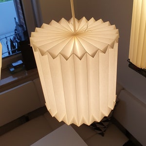 Origami lamp, paper lamp, folded lampshade, white paper lampshade, origami light