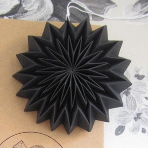 Home decoration set origami timeless decorative pendant, window decoration, paper pendant, star, paper decoration black, hanging decoration image 2