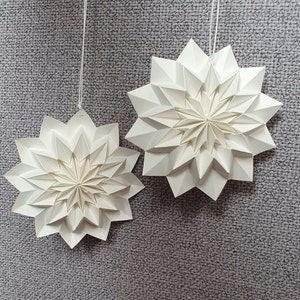 Papierdeko Wohnen Sterne filigrane Anhänger für Zweig Blütenstern Origamistern Bild 2
