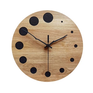 Minimalist Wooden Wall Clock, Modern Clock, 11&#39;&#39; 28cm, Engraving clock, Silent Clock, Home and Office Decor, Naturdeco