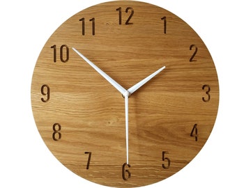 Horloge en chêne, teinte chaude, horloge murale en bois, résine naturelle, horloge moderne, 28 cm (11 po.), horloge silencieuse, Naturdeco