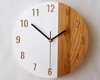 Oak & White Resin Wood Clock: Modern Minimalist Wall Decor 28cm