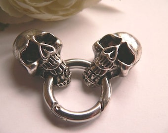 TSA075 - 1 ring sluiting - skull - caps