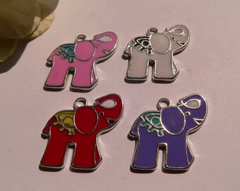 TSA268-4 Pendants-necklace-elephant-colorful mix