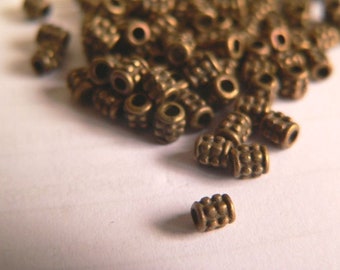 TBP026 - 100 Metal Beads - Spacer