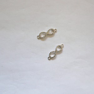 TSA350 - 2 Jewelry Pendants - Connectors - Infinity
