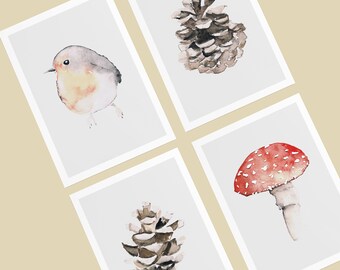 Postcards in a set of 4, with forest motifs, pine cones and fly agaric