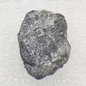 15.10 Ct Natural Biggest Raw Rough Diamond Natural Loose Rough Stone Gray Color Uncut Diamond Making ForJewelry Diamond..17.15M×8.84M×12.03M