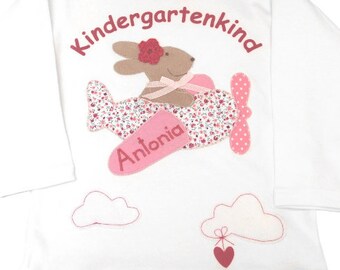 Kindergartenshirt Guten Flug, Häschen - mit Name personalisiert, Kindergarten, Kindergartenkind Geschenk Shirt Mädchen Kindergartenstart
