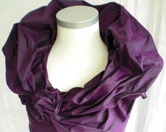 Seidenkleid mit Ballonrock in dunkel Violett/Lila/Aubergine