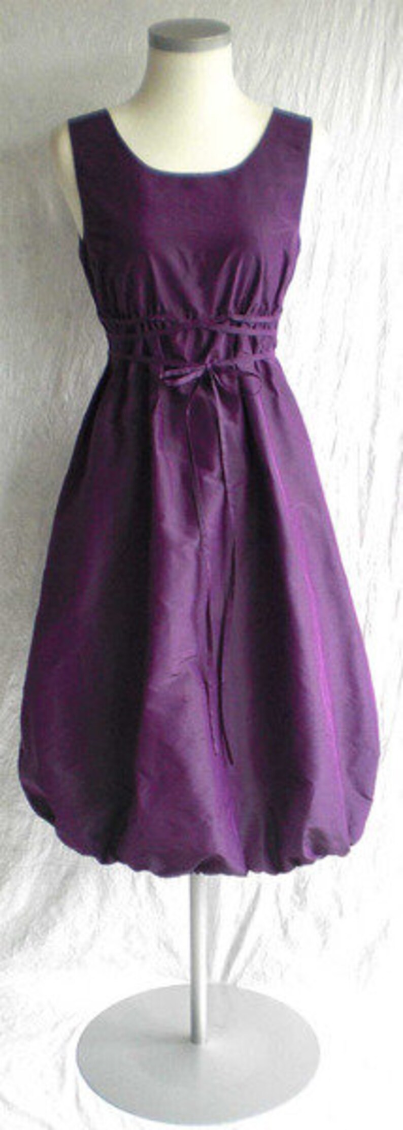 Seidenkleid mit Bolero und abnehmbaren Kragen in Lila/ Violett/Aubergine Bild 3