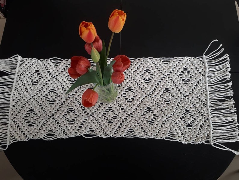 Tischdecke Makramee Läufer aus Baumwollseil Dekor NEU Handgemachte Tischläufer Tischdecke Makramee Läufer aus Baumwollseil Dekor NEU Handgemachte Tischläufer