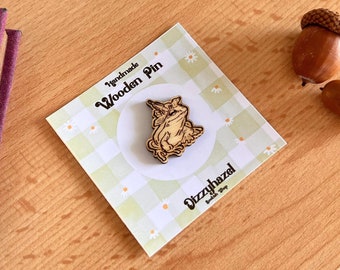 Wooden pins frog- wooden pin- Wooden Pins - Wooden handmade pin- cottage core pin - handmade pins- wooden handmade pins-wooden badges