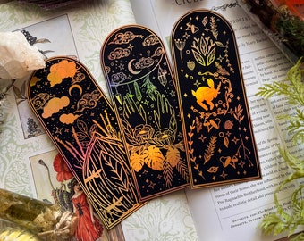Set of 3 holographic bookmarks, cottage core inspired bookmarks, witchy bookmarks, handmade bookmarks, silver holographic bookmarks