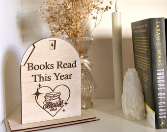 Books Read Tracker, Books Read This Year, Bookish Decor, Bookshelf Counter, Custom Reader Gift, Birthday Gift for Book Lover, Bookish Merch