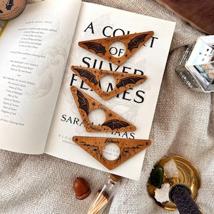 Book Page Holder | Thumb Page Holder | Book Holder | Bookworm |  Laser engraved Wood | Reading | Book Accessories | Bookish Literary Girl