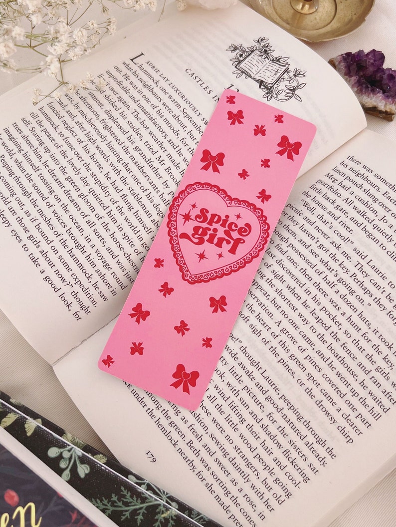 Marcador rosa, marcador de arco lindo, regalo de libro, marcador de coqueta, marcador de lector romántico, era romántica, marcador femenino, marcador rosa lindo Spice Girl