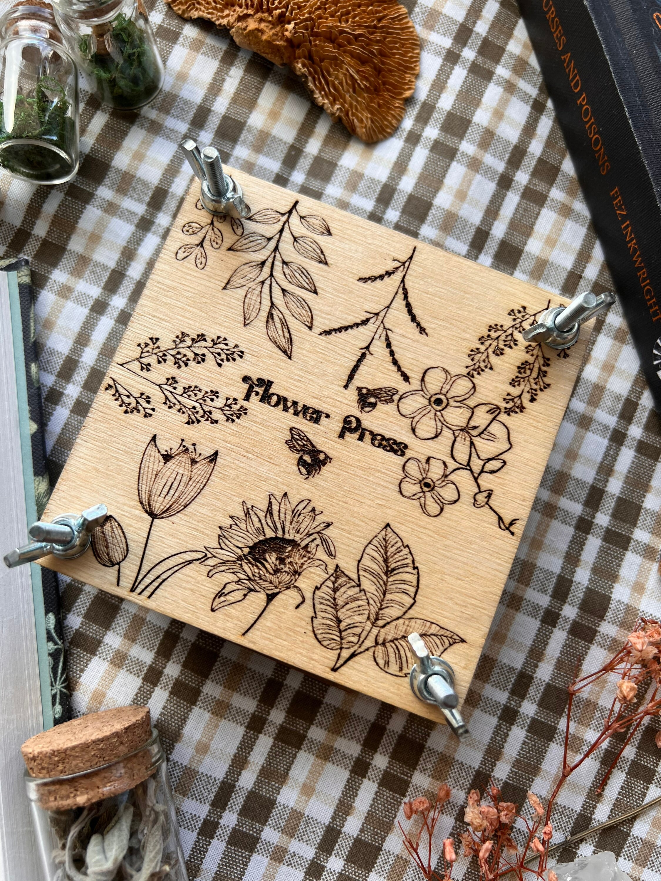 ANSIWEIGO Knüpfkissen Set 43x43cm - DIY Latch Hook Kit Mit Chrysanthemen Motiv