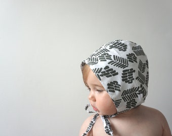 printed bonnet