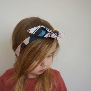 knotted headband image 1