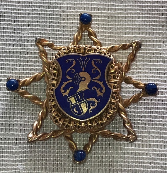 Vintage Roger Van S Rare Enamel Coat of Arms Brooc