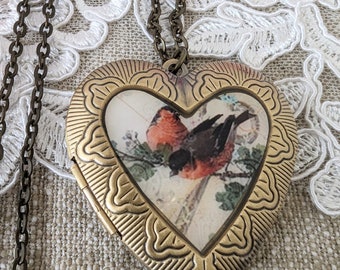 Romantic vintage necklace with medallion for Herzensgut