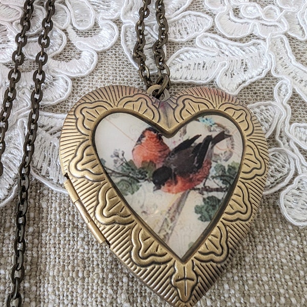 Romantische Vintage Halskette mit Medallion für Herzensgut